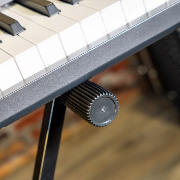 The KS26Q double braced X-style keyboard stand offers a secure and sturdy place for your keyboard or electric piano.